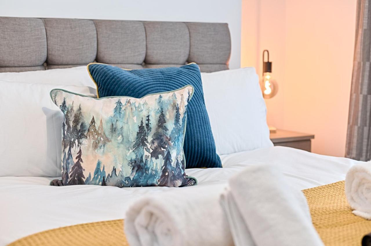 The Glenroy - Tv In Every Bedroom! 스완지 외부 사진